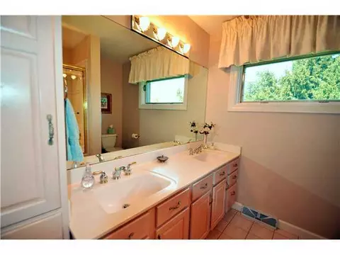 1106 Schavey Rd, Dewitt, MI 48820 photo 17