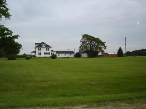 6933 Lowe St, Saint Johns, MI 48879 photo 24