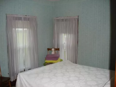 6933 Lowe St, Saint Johns, MI 48879 photo 12