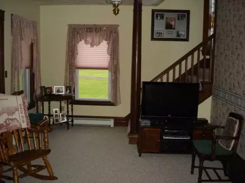 6933 Lowe St, Saint Johns, MI 48879 photo 5