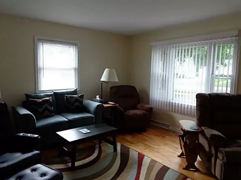 4319 Devonshire, Lansing, MI 48910 photo 4