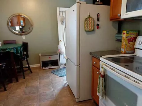 4319 Devonshire, Lansing, MI 48910 photo 11
