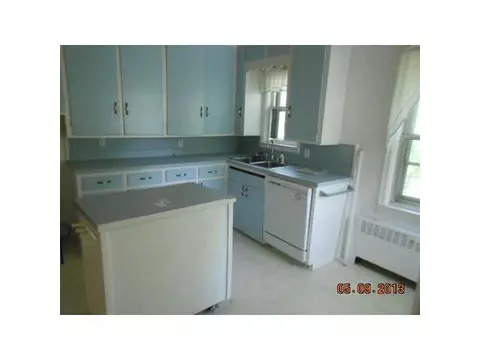 14700 S Dewitt Rd, Lansing, MI 48906 photo 3