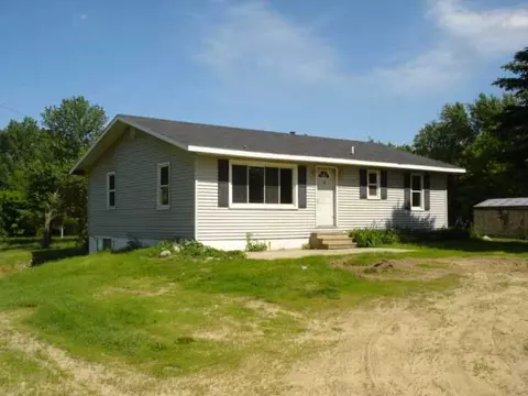 3946 E Round Lake Rd, Dewitt, MI 48820 photo 1