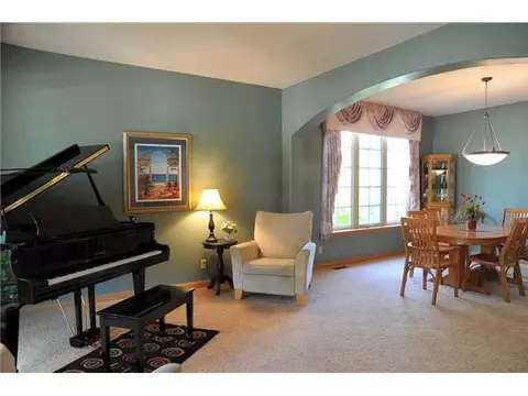 7880 Ashbrook Dr, Haslett, MI 48840 photo 3