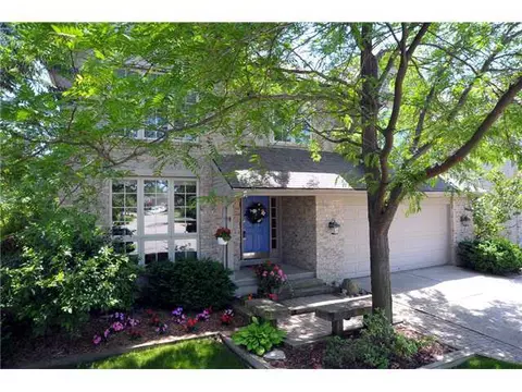 7880 Ashbrook Dr, Haslett, MI 48840 photo 2