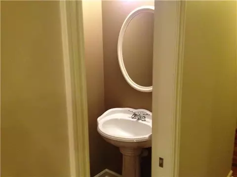12624 Paradise Dr, Dewitt, MI 48820 photo 9