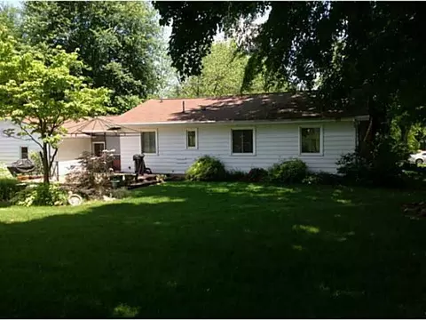 15216 Chetwyn, Lansing, MI 48906 photo 11
