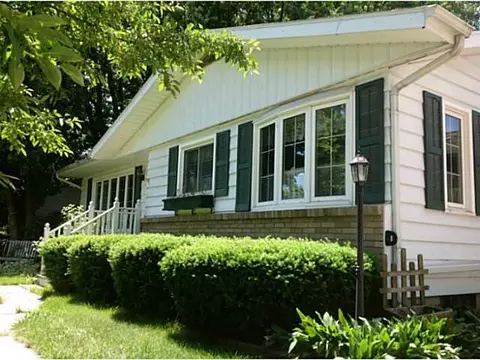 15216 Chetwyn, Lansing, MI 48906 photo 16