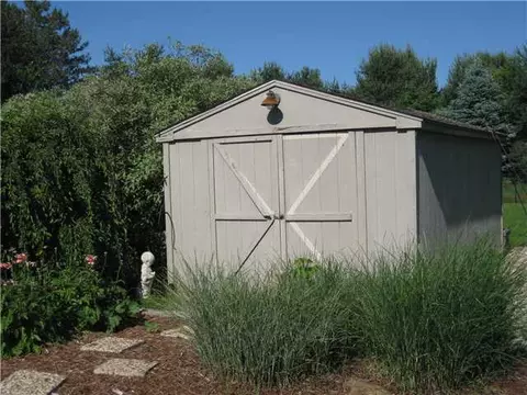 15071 S Jone, Eagle, MI 48822 photo 21