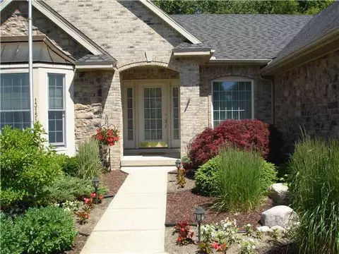 13151 Addington Dr, Dewitt, MI 48820 photo 3
