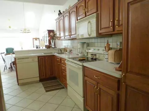 1213 Calumet Cir, Dewitt, MI 48820 photo 6