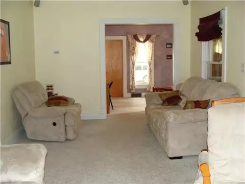 205 White St, Williamston, MI 48895 photo 4
