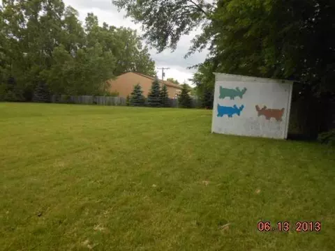 1250 Bennett Rd, Lansing, MI 48906 photo 3
