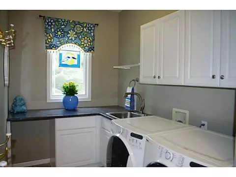 1000 Sandhill, Dewitt, MI 48820 photo 13