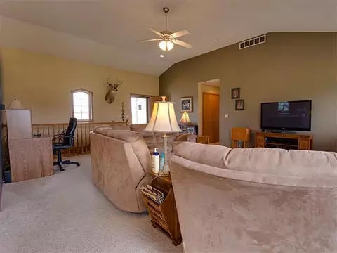 3590 E Taft Rd St, Saint Johns, MI 48879 photo 4