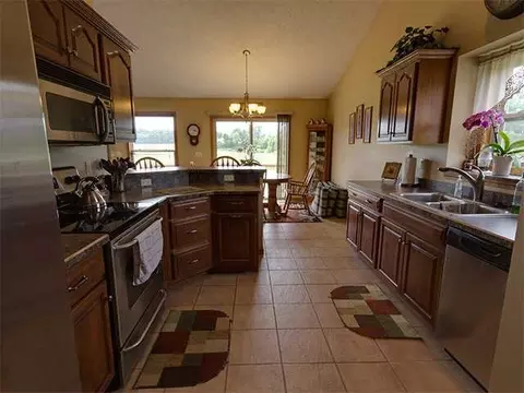 3590 E Taft Rd St, Saint Johns, MI 48879 photo 9