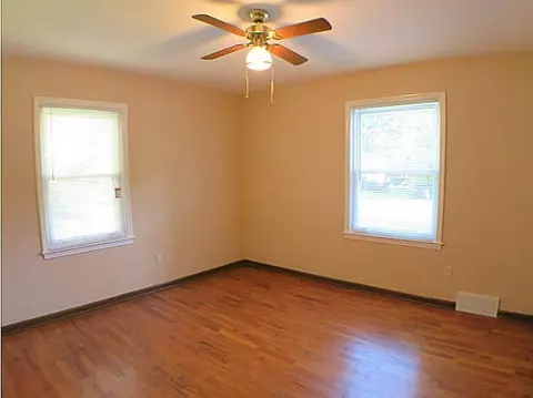 1433 Franklin St, Haslett, MI 48840 photo 11