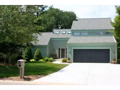 2425 Briarhill Dr, Lansing, MI 48917 photo 1