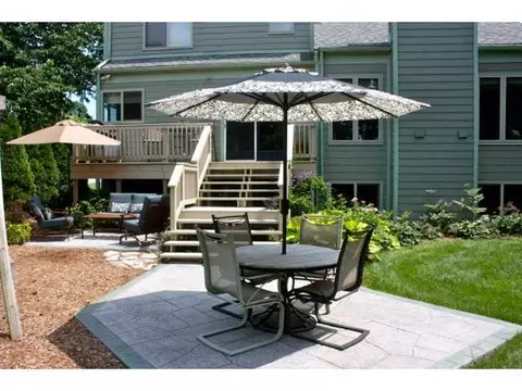 2425 Briarhill Dr, Lansing, MI 48917 photo 22