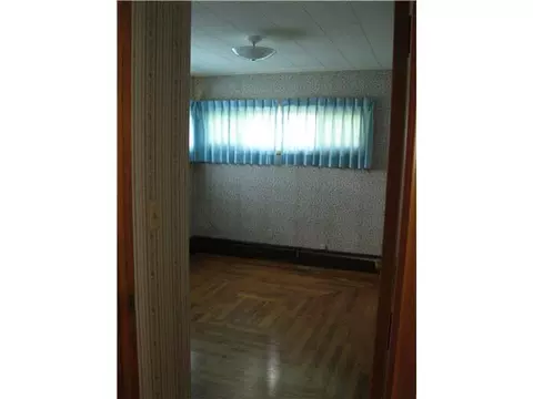 312 E Adelaide, Maple Rapids, MI 48853 photo 7