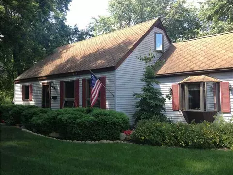 600 Devon, Eaton Rapids, MI 48827 photo 1