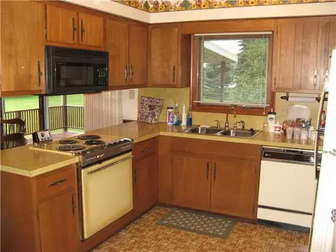 4555 Cornell Rd, Okemos, MI 48864 photo 4