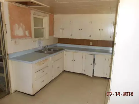 508 Maple St, Leslie, MI 49251 photo 3