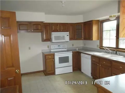 6360 Zimmer Rd, Haslett, MI 48840 photo 5