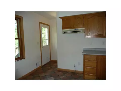 409 E Columbia St, Mason, MI 48854 photo 18