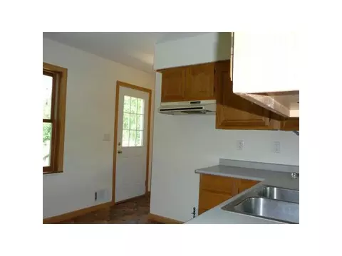 409 E Columbia St, Mason, MI 48854 photo 21