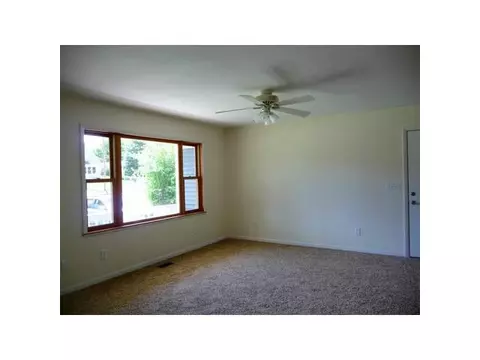 409 E Columbia St, Mason, MI 48854 photo 14