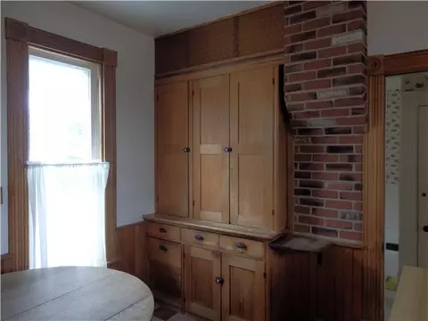 207 E Walker St, Saint Johns, MI 48879 photo 10