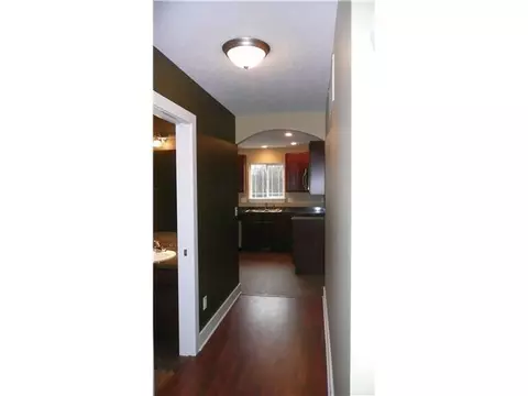6715 Thunder Ln, Lansing, MI 48906 photo 7