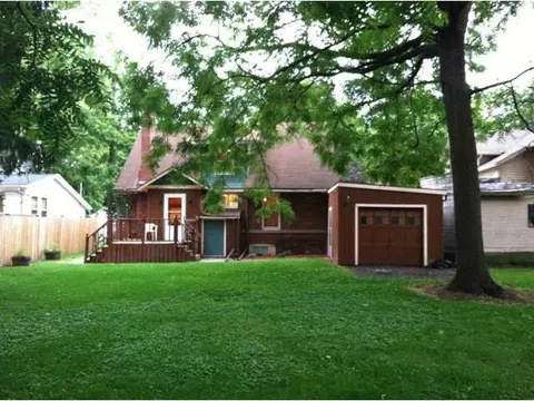 305 E Mcconnell St, Saint Johns, MI 48879 photo 13