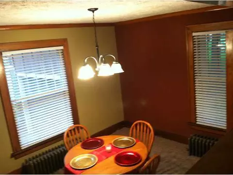 305 E Mcconnell St, Saint Johns, MI 48879 photo 5