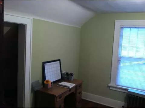 305 E Mcconnell St, Saint Johns, MI 48879 photo 9