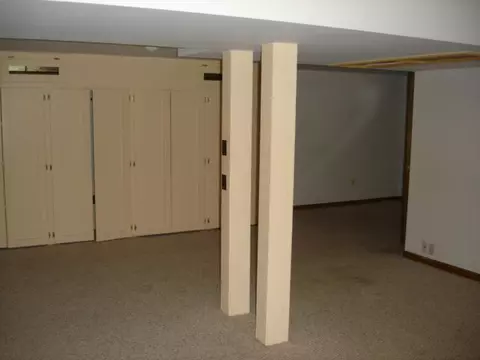439 Jade, Lansing, MI 48917 photo 7