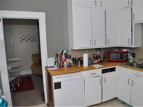 737 Clark, Lansing, MI 48906 photo 8