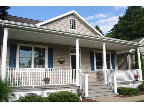 1122 Turner St, Dewitt, MI 48820 photo 2