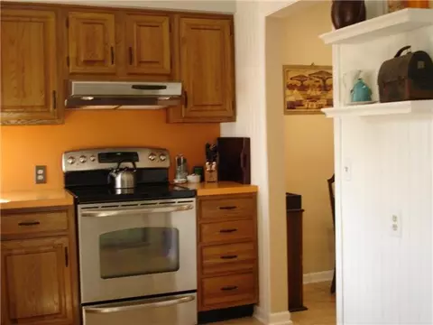 1122 Edison Ave, Lansing, MI 48910 photo 6