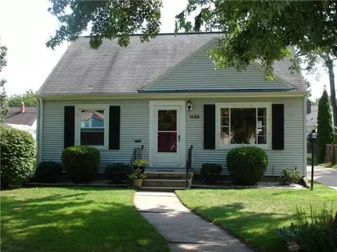 1122 Edison Ave, Lansing, MI 48910 photo 1