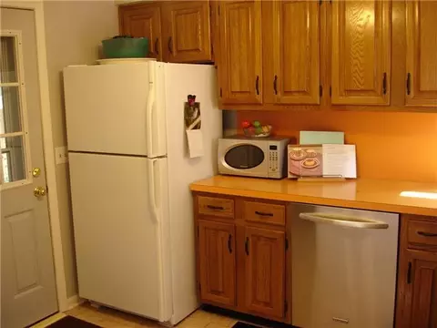 1122 Edison Ave, Lansing, MI 48910 photo 5