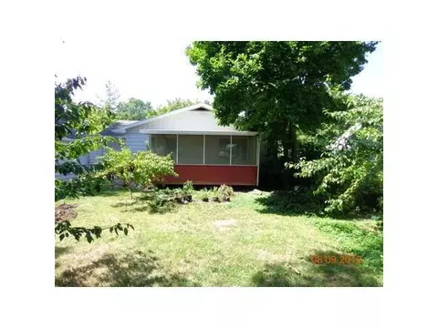 3501 Harold St, Lansing, MI 48910 photo 2