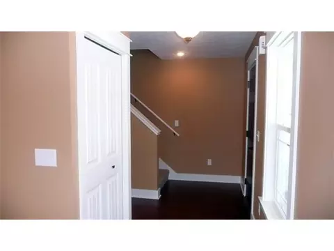 6750 Thunder Ln, Lansing, MI 48906 photo 8
