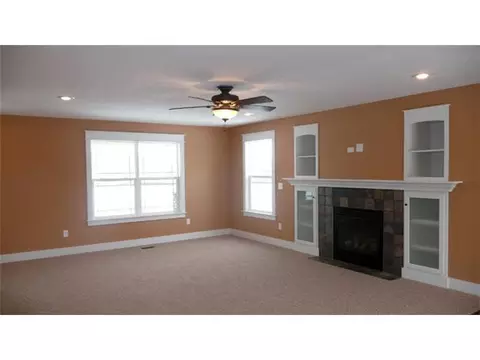 6750 Thunder Ln, Lansing, MI 48906 photo 3