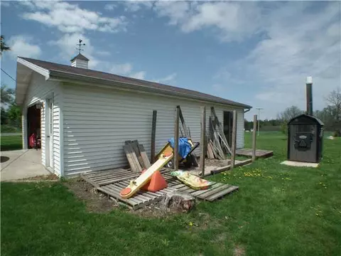 9505 S Airport Rd, Dewitt, MI 48820 photo 10