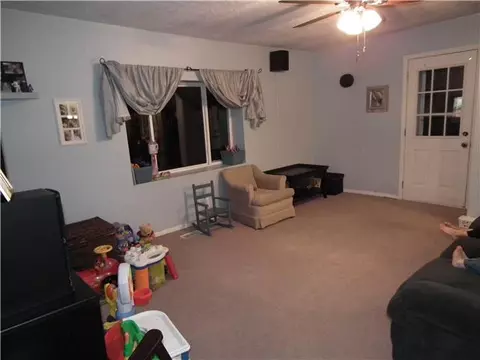 9505 S Airport Rd, Dewitt, MI 48820 photo 5