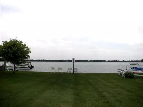 6233 Lake, Haslett, MI 48840 photo 7