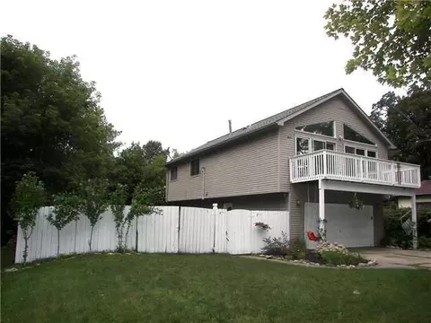 6233 Lake, Haslett, MI 48840 photo 2